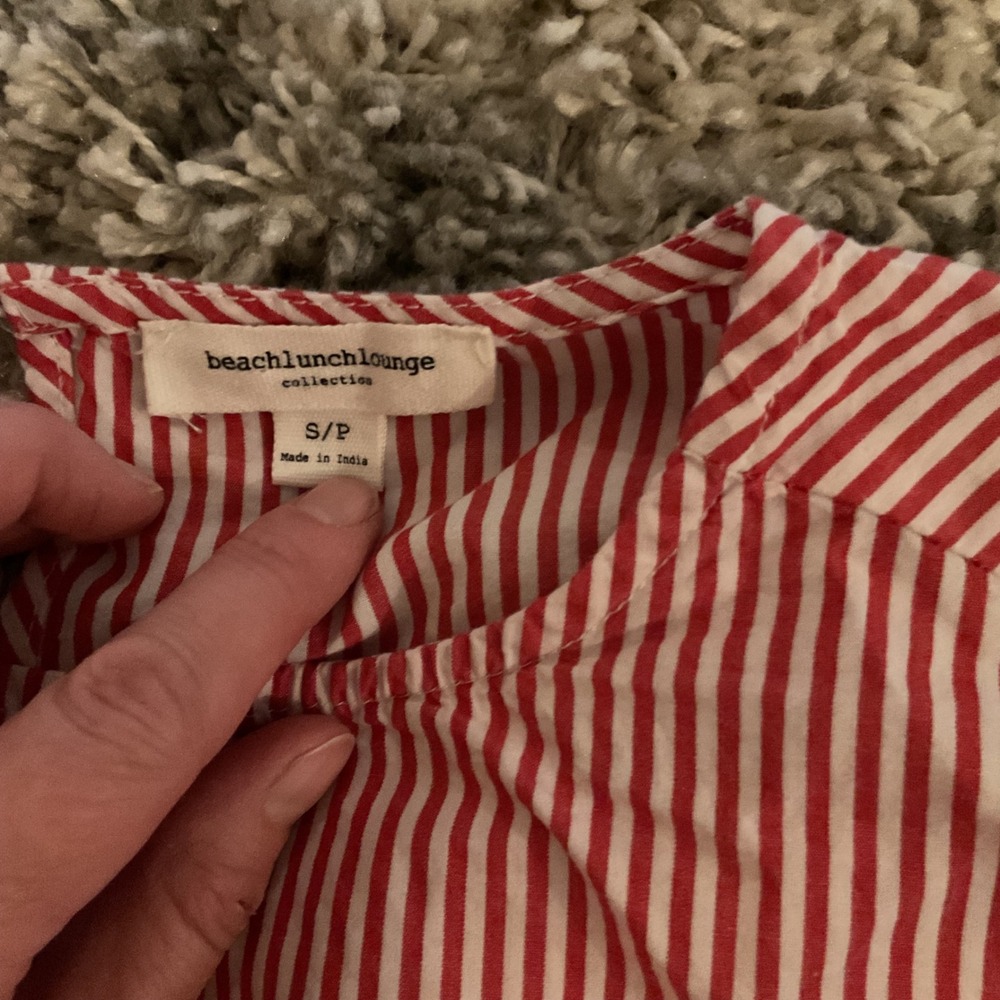 beachlunchlounge red white stripe ruffle sleeve‎ blouse Size S